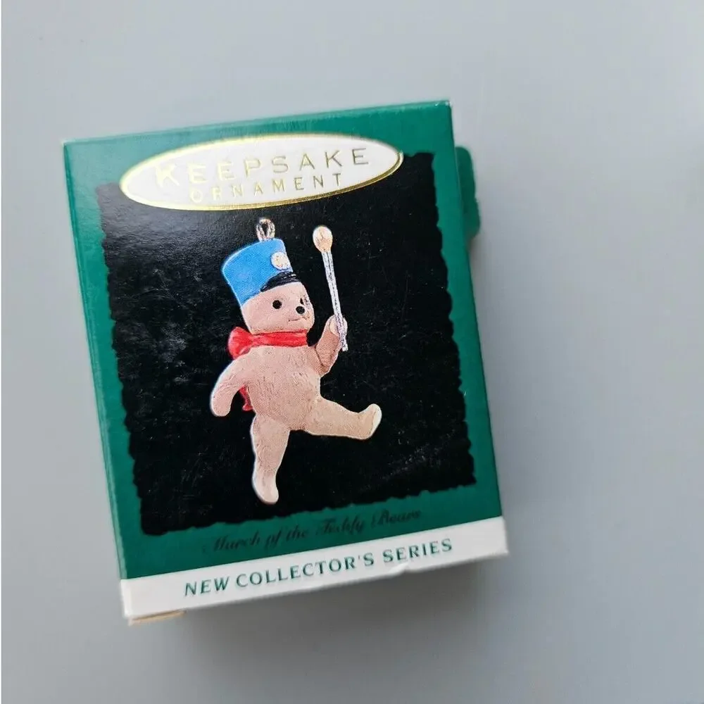 Hallmark Keepsake Ornament March Of The Teddy Bears #1 in Series 1993